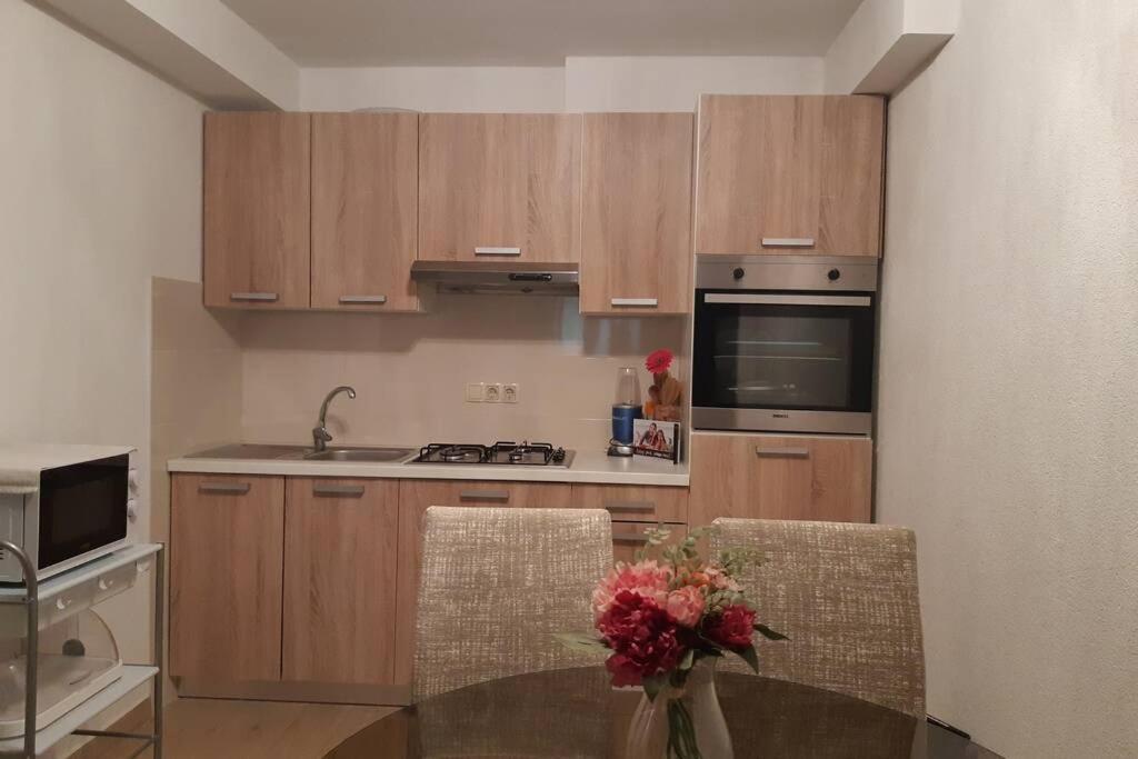 Apartmant Angel Wings Omiš Buitenkant foto